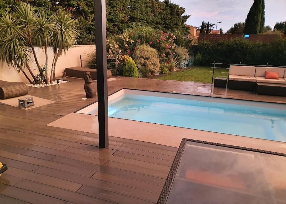 Maison De Vacances Contemporaine Avec Piscine Villa เวอแด็น ภายนอก รูปภาพ